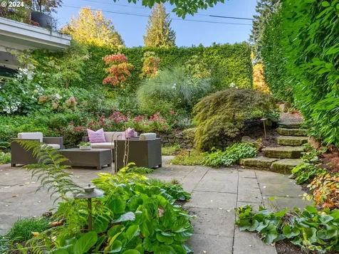 2732 SW Talbot Road Portland OR 97201