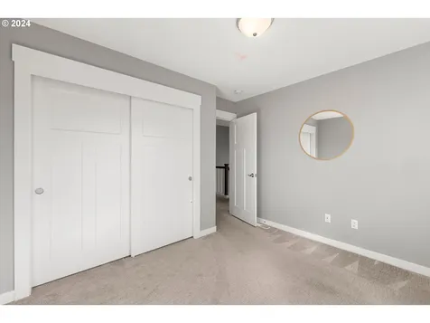 3949 SE Lambert Street Portland OR 97202