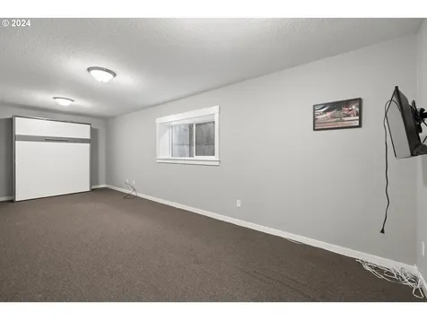3949 SE Lambert Street Portland OR 97202