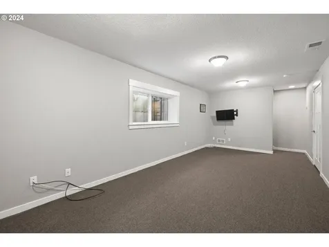 3949 SE Lambert Street Portland OR 97202