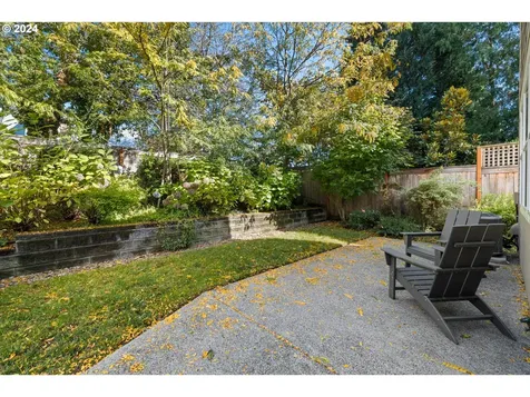 3949 SE Lambert Street Portland OR 97202