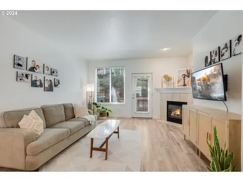 7898 Sw Pickleweed Lane Portland OR 97224