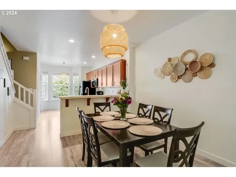 7898 Sw Pickleweed Lane Portland OR 97224
