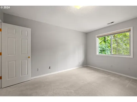 3125 Sw Arnold Street Portland OR 97219