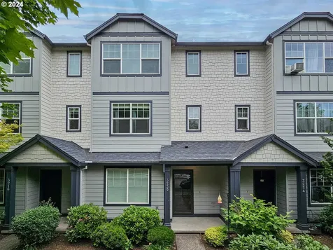 3230 SE Brookwood Avenue Hillsboro OR 97123