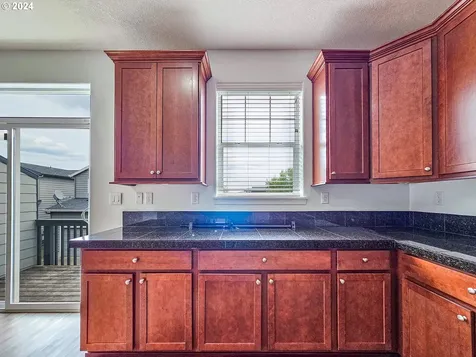 3230 SE Brookwood Avenue Hillsboro OR 97123