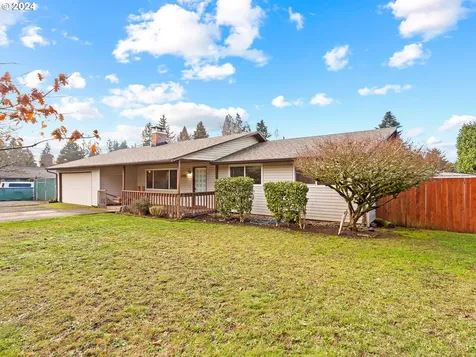 2705 NW 104th Street Vancouver WA 98685