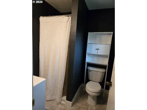 2705 NW 104th Street Vancouver WA 98685