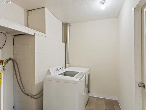2705 NW 104th Street Vancouver WA 98685