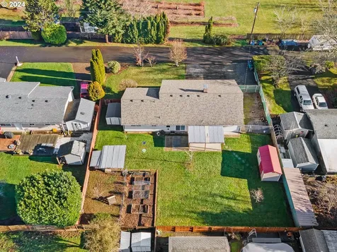 2705 NW 104th Street Vancouver WA 98685