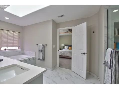5393 Nw 134th Avenue Portland OR 97229