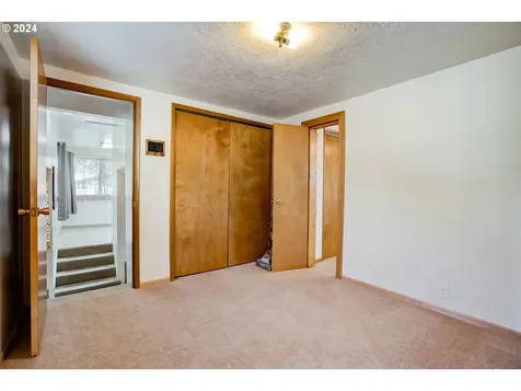 4963 SE Bybee Boulevard Portland OR 97206