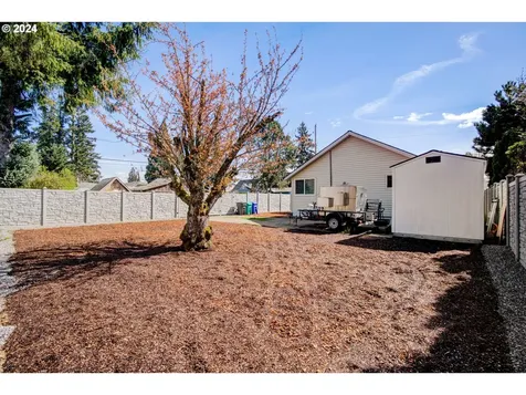 4963 SE Bybee Boulevard Portland OR 97206