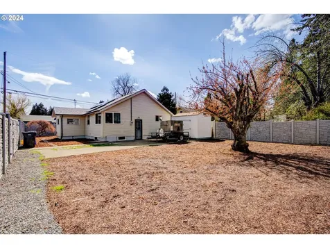4963 SE Bybee Boulevard Portland OR 97206