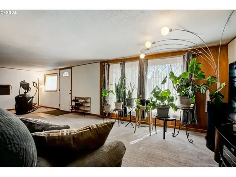4963 SE Bybee Boulevard Portland OR 97206
