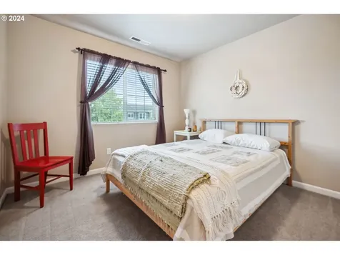 4525 Se Rosewood Street Hillsboro OR 97123