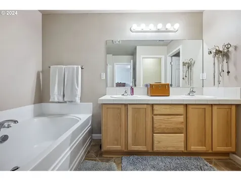 4525 Se Rosewood Street Hillsboro OR 97123
