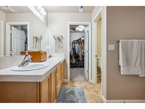 4525 Se Rosewood Street Hillsboro OR 97123