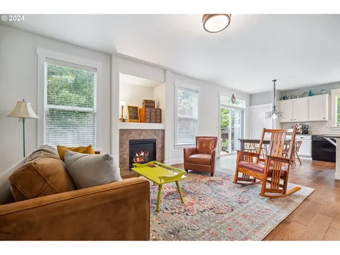 4525 Se Rosewood Street Hillsboro OR 97123