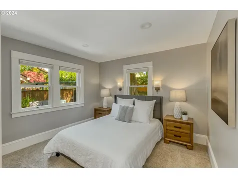 2312 Ne 54th Avenue Portland OR 97213