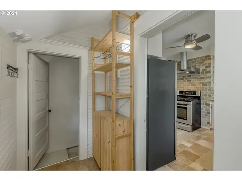 2312 Ne 54th Avenue Portland OR 97213