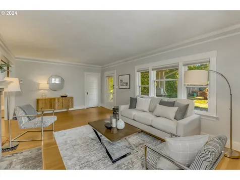 2312 Ne 54th Avenue Portland OR 97213