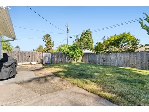 3851 Alcona Street Springfield OR 97478