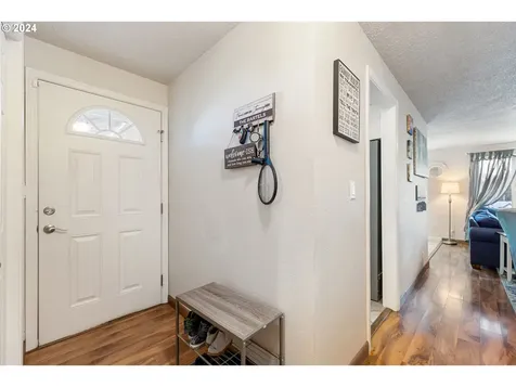 3851 Alcona Street Springfield OR 97478