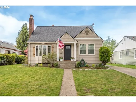 1525 19th Avenue Longview WA 98632