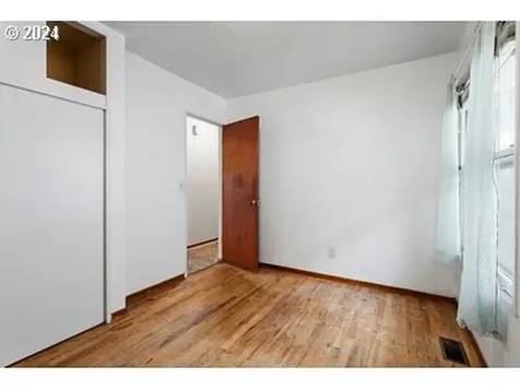 4526 N Hunt Street Portland OR 97203