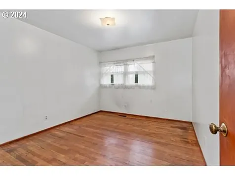 4526 N Hunt Street Portland OR 97203