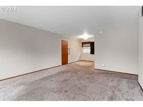 4526 N Hunt Street Portland OR 97203