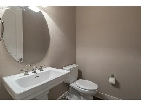 5434 Salal Street SE Salem OR 97306