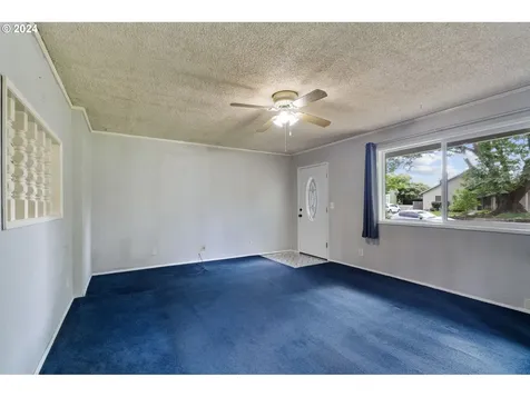 1996 Church Street Ne Salem OR 97301