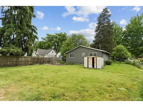 1996 Church Street Ne Salem OR 97301