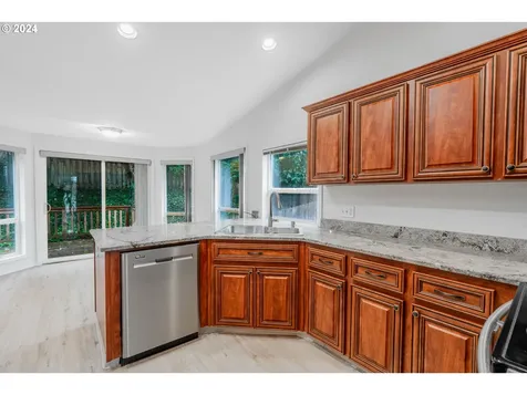 2715 NE 94th Street Vancouver WA 98665