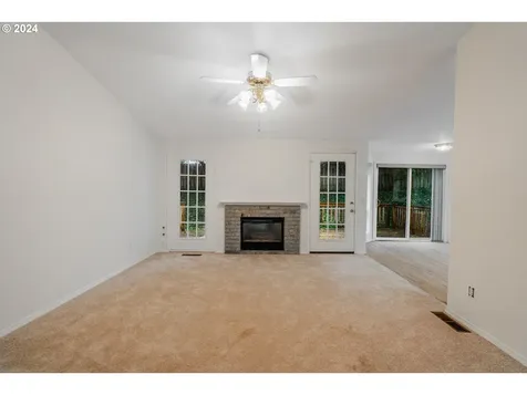 2715 NE 94th Street Vancouver WA 98665