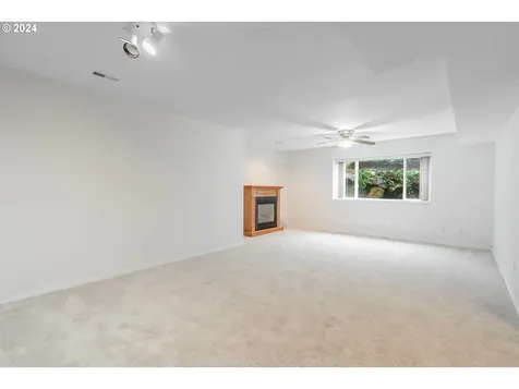 2715 NE 94th Street Vancouver WA 98665