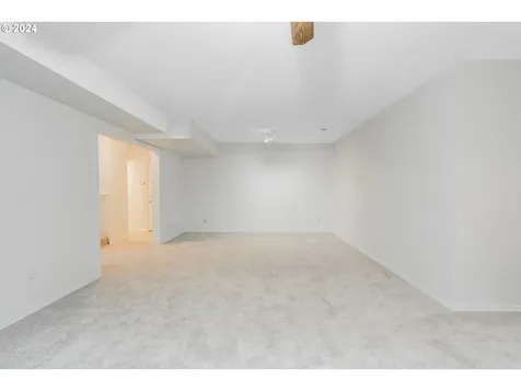 2715 NE 94th Street Vancouver WA 98665