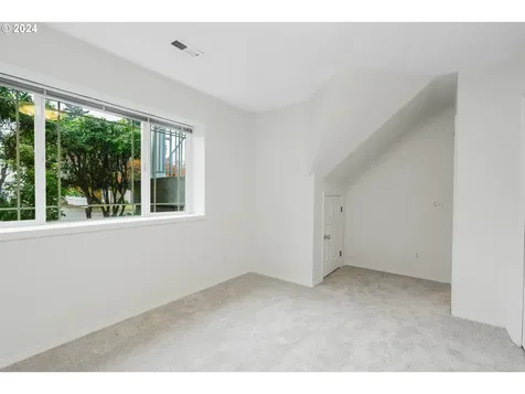 2715 NE 94th Street Vancouver WA 98665