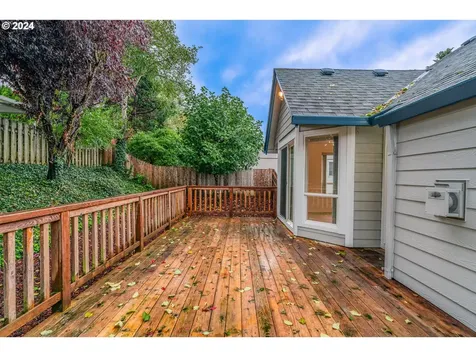 2715 NE 94th Street Vancouver WA 98665