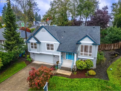 2715 NE 94th Street Vancouver WA 98665