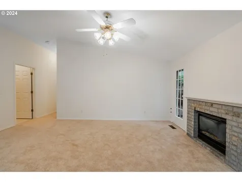 2715 NE 94th Street Vancouver WA 98665