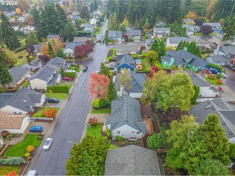 2715 NE 94th Street Vancouver WA 98665