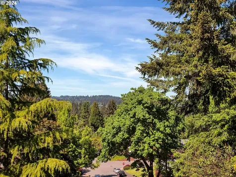 915 Cedar Street Lake Oswego OR 97034
