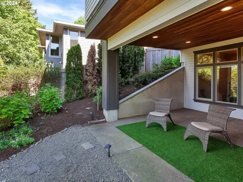 915 Cedar Street Lake Oswego OR 97034
