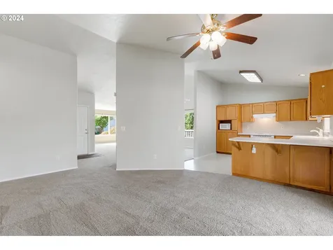 20014 Augusta Drive Oregon City OR 97045