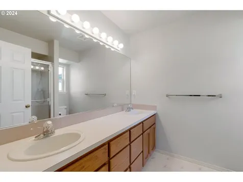 20014 Augusta Drive Oregon City OR 97045
