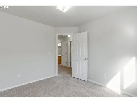 20014 Augusta Drive Oregon City OR 97045