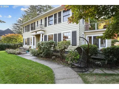 3022 NW Quimby Street Portland OR 97210